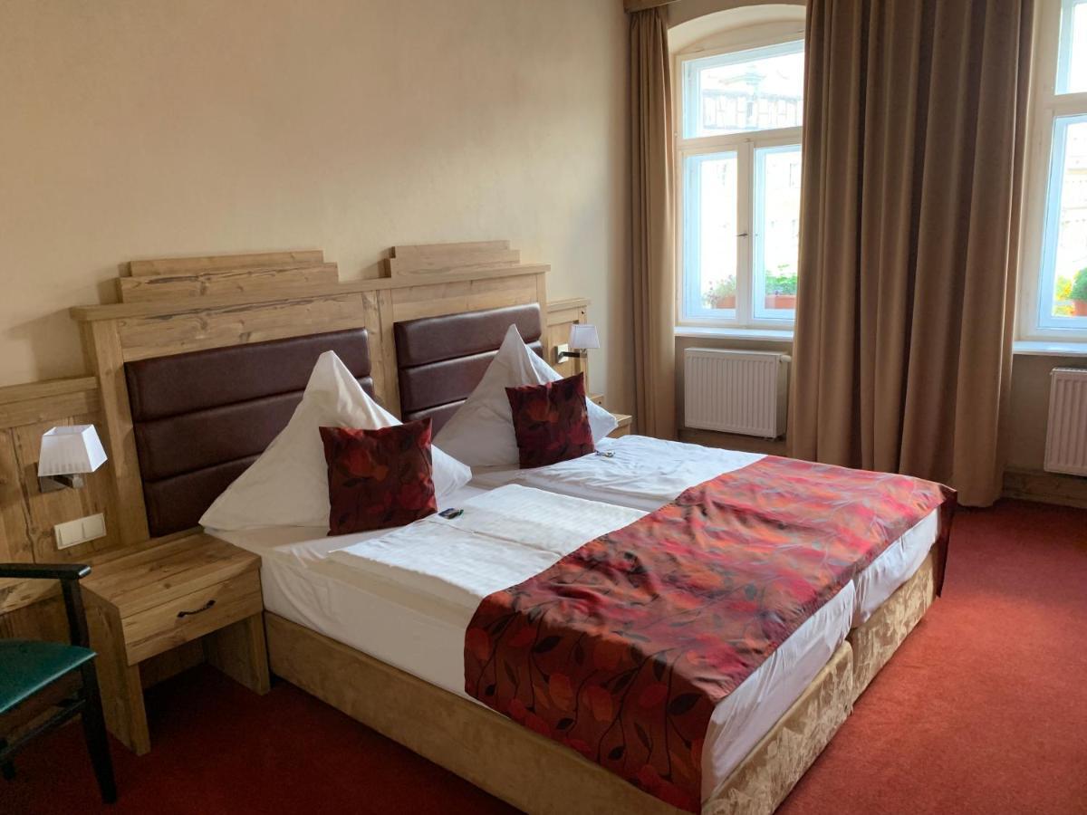 Hotel Goldner Loewe ستولبين المظهر الخارجي الصورة