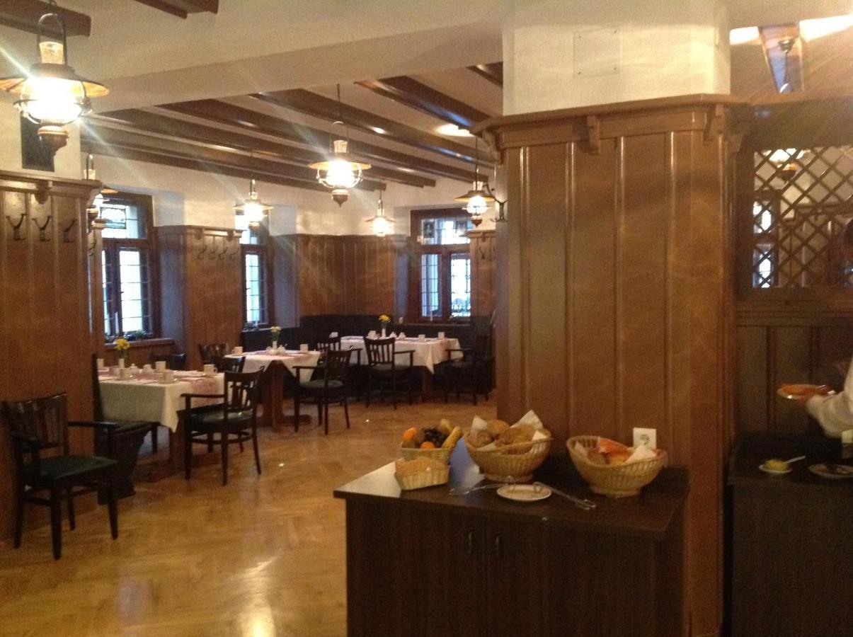 Hotel Goldner Loewe ستولبين المظهر الخارجي الصورة